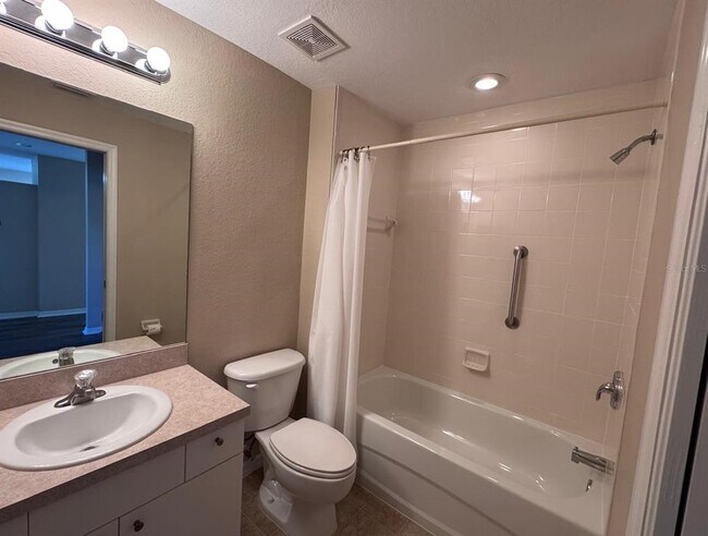 Building Photo - 5764 Sabal Trace Dr