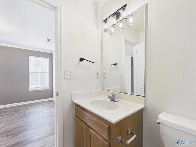 Building Photo - 263 Waters Edge Ln
