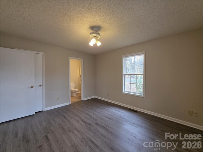 Building Photo - 9040 Reid St