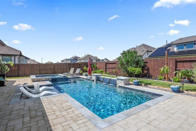 Building Photo - 13018 Wintery Tide Dr