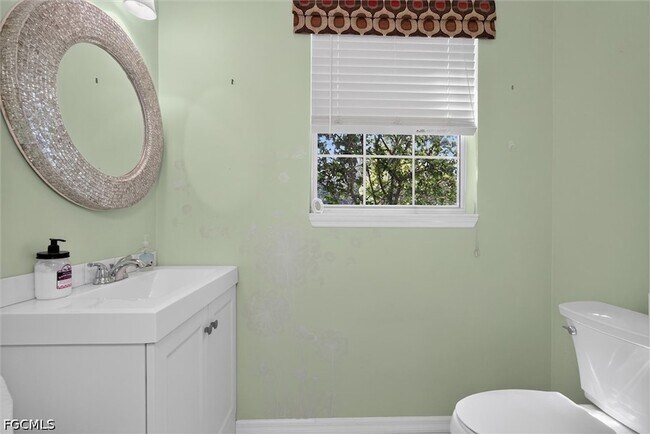 Building Photo - 3241 Cottonwood Bend