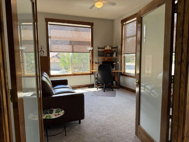 Building Photo - "Spacious 4-Bedroom Retreat with 3 Full Ba...