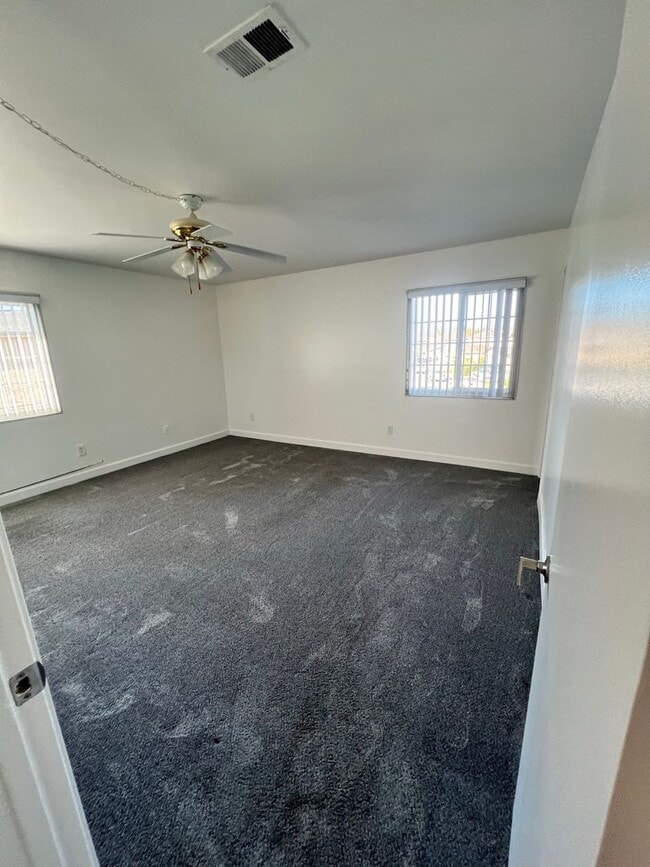 Building Photo - Spacious 2-Story House in Whittier