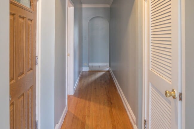 Building Photo - 5445 W 64th St