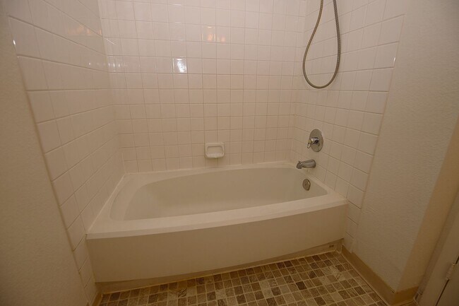 Building Photo - SUMMERLIN - LA POSADA CONDO