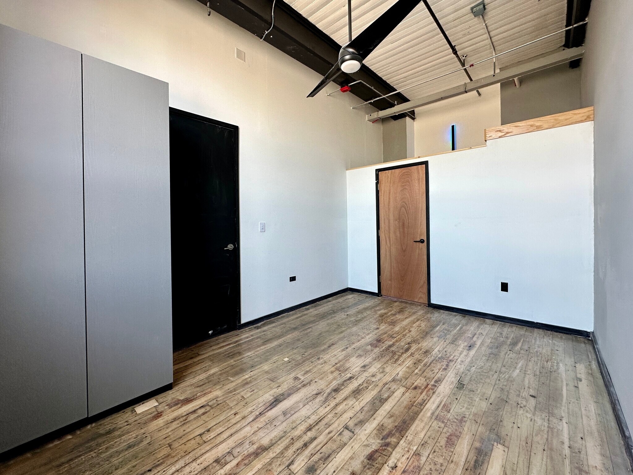 Building Photo - 109 Summer St