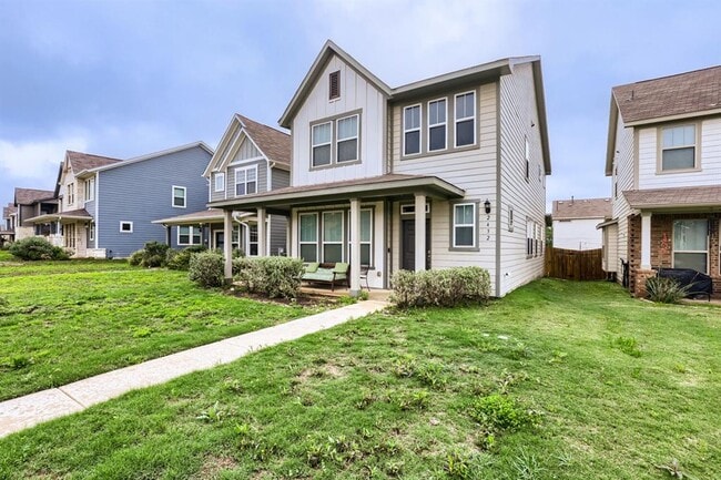 Building Photo - 2432 Berryville Ln