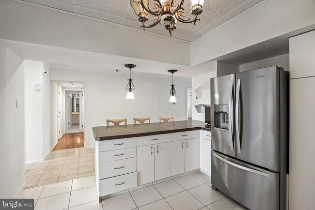 Building Photo - 6072 Main St