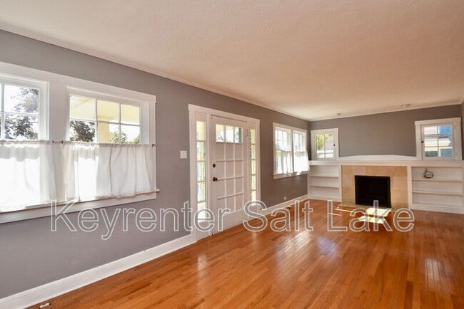 Building Photo - 1583 Princeton Ave S