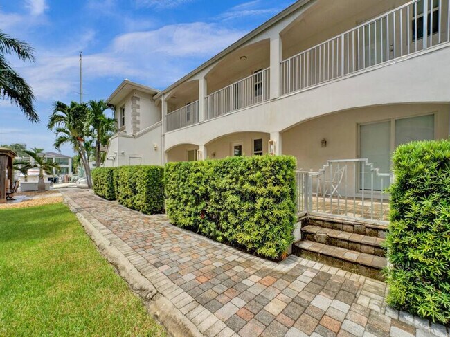 Building Photo - 37 Hendricks Isle