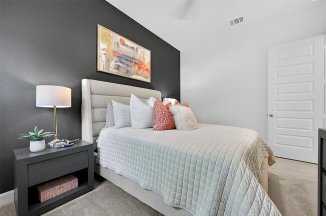 Building Photo - 19302 Seabiscuit Stable Trl