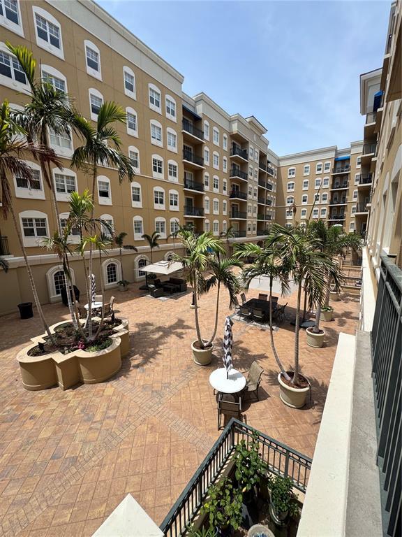 Building Photo - 1064 N Tamiami Trl