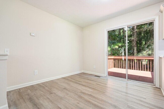 Building Photo - 4848 Odessa W Inlet NW