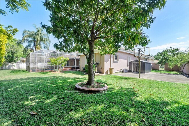 Building Photo - 7469 SW 168th Terrace