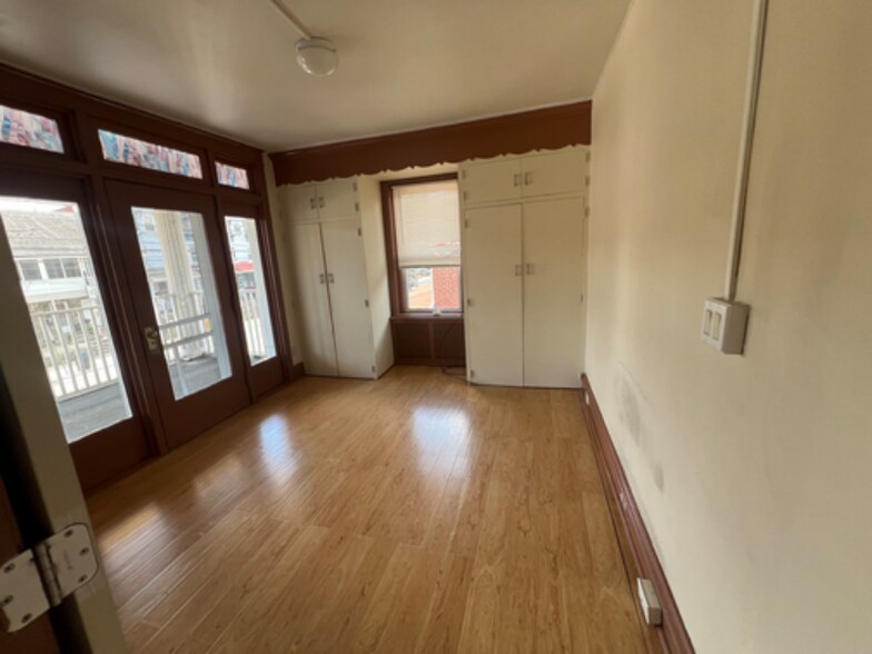 Building Photo - 101 W Lancaster Ave