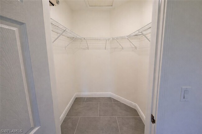 Building Photo - 1440 Graham Cir