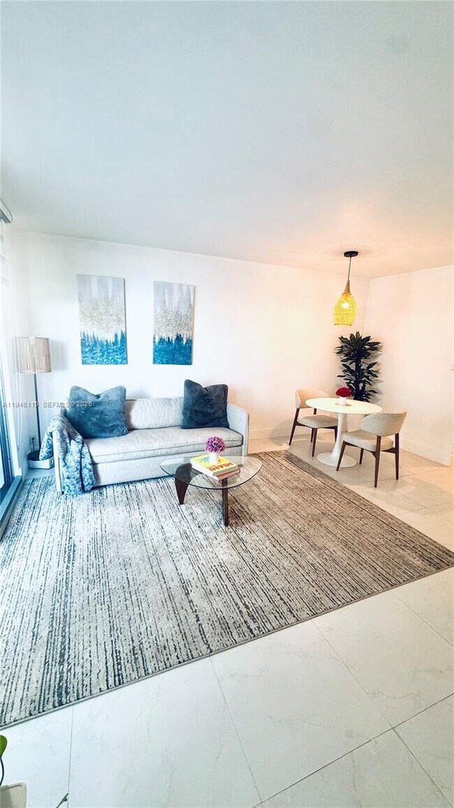 Building Photo - 1200 West Ave