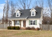 Building Photo - 1052 Bush Ave