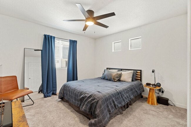 Building Photo - MODERN TWO STORY 2 BED/2 BATH IN BANNING LEWIS RANCH!