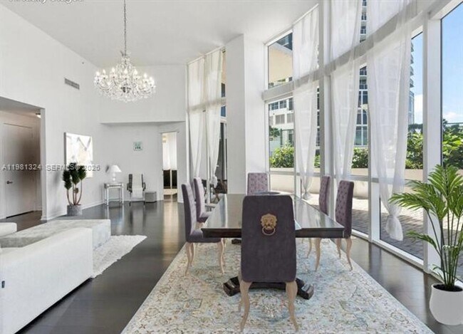 Building Photo - 18101 Collins Ave