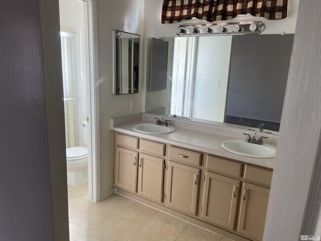 Building Photo - 6249 Enchanted Valley Dr