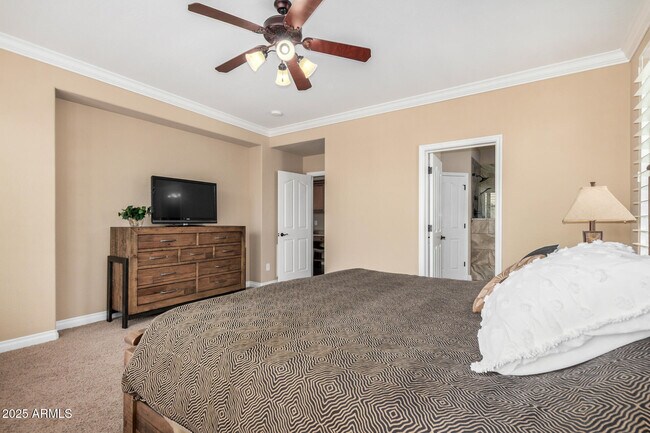 Building Photo - 856 E Harmony Wy