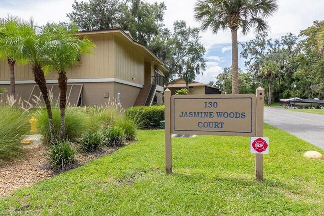 Building Photo - 130 Jasmine Woods Ct
