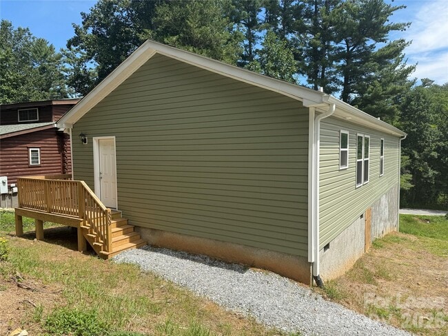 Building Photo - 509 Bonner St