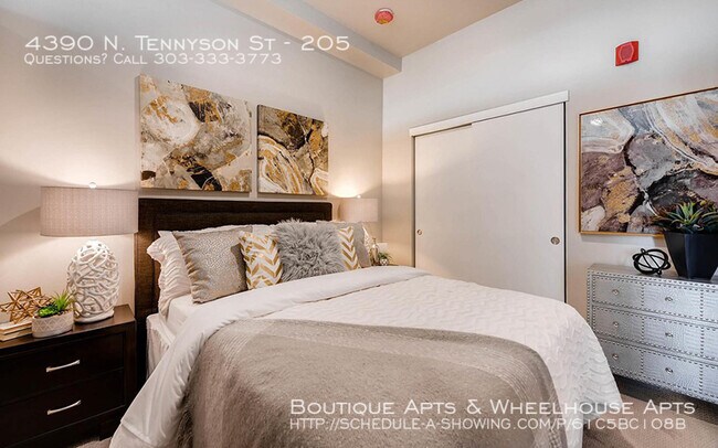 Building Photo - Boutique Apartments