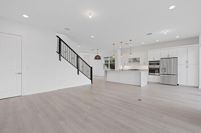 Building Photo - 5312 Hood Rd