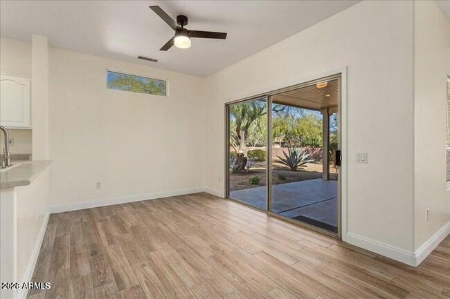 Building Photo - 15066 W Cactus Ridge Way