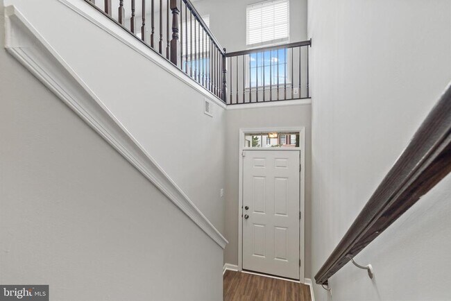 Building Photo - 7814 River Rock Way