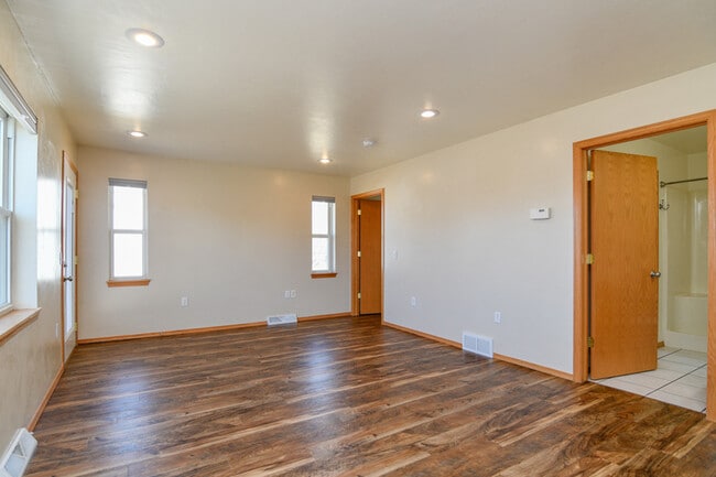 Building Photo - 235 Cavil Way