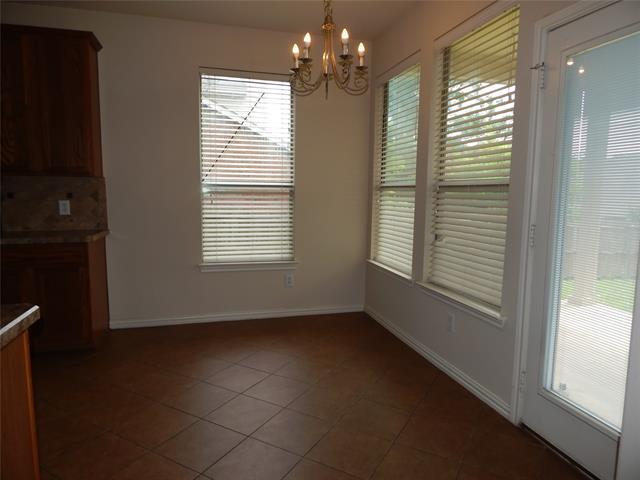 Building Photo - 2865 Laurel Oak Dr