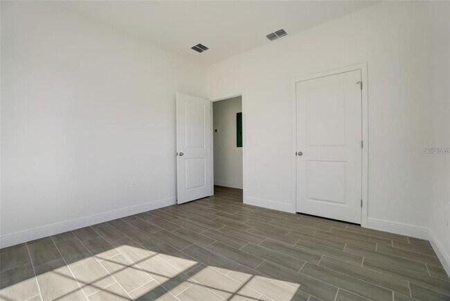 Building Photo - 1578 Cumin Dr