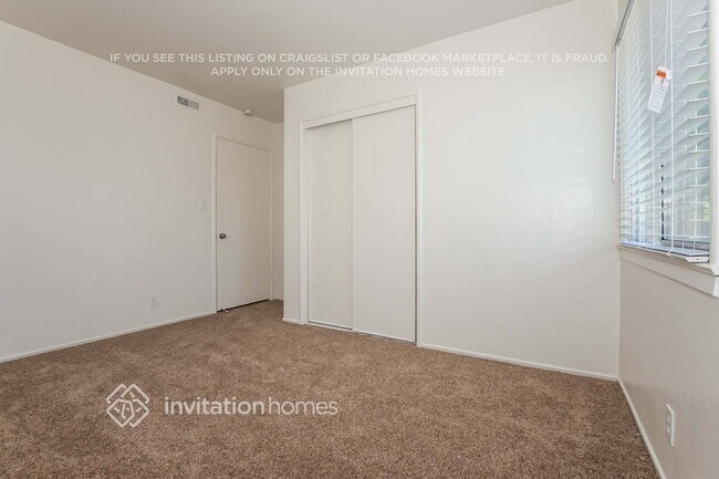 Building Photo - 4553 Goya Pkwy