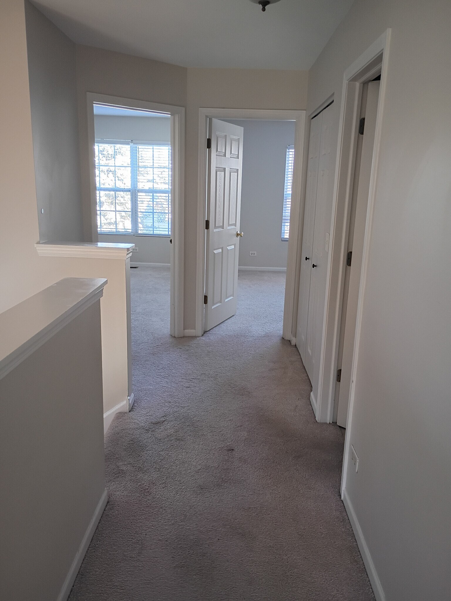 Building Photo - 188 Concord Dr S