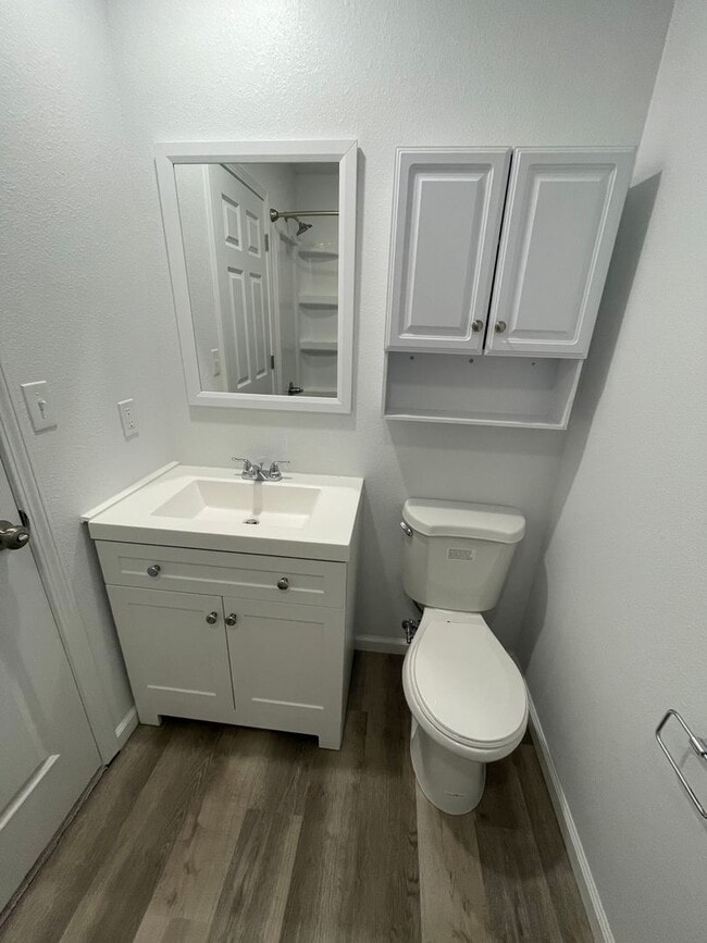 Building Photo - Townhomes Now Available in Strafford MO!