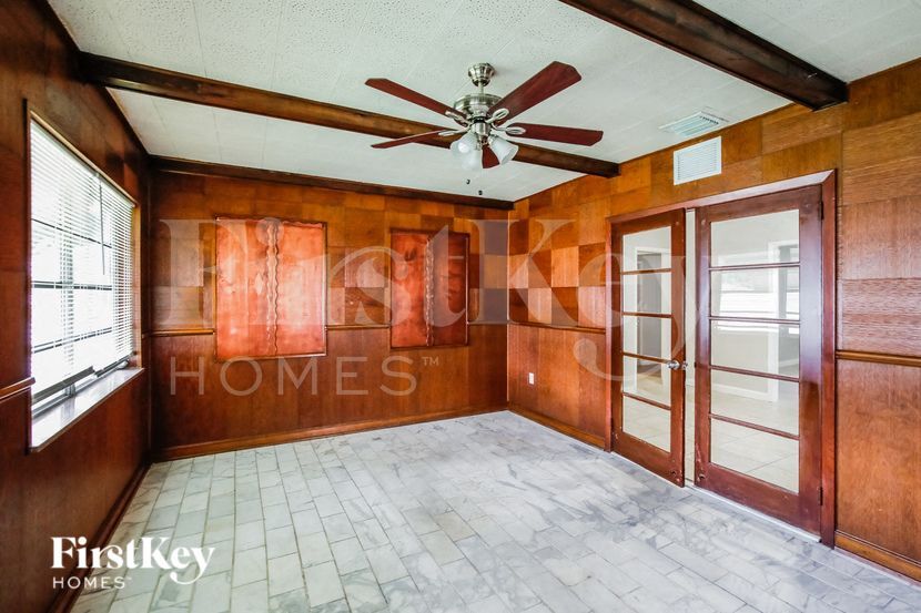 Building Photo - 1710 NW 109th St