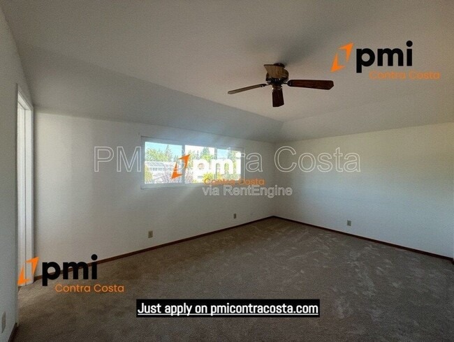 Building Photo - 2850 St Denis Dr
