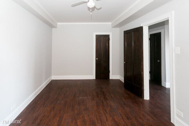 Building Photo - 6748 N Ashland Ave