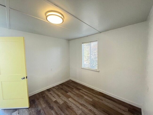 Building Photo - Morro Bay I Bedroom - Blocks to the Beach