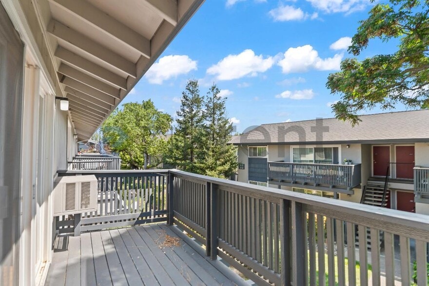 Building Photo - 9085 Alcosta Blvd