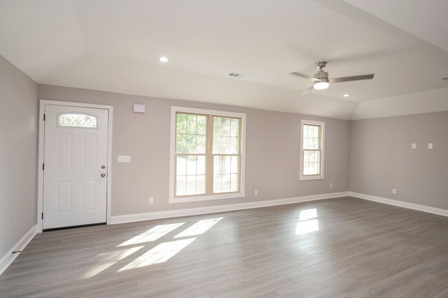 Building Photo - 1229 Berwick Trail