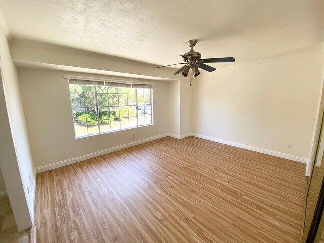 Building Photo - 3126 E Fox Run Way