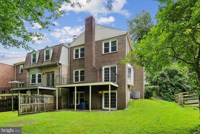 Building Photo - 7561 Heatherton Ln