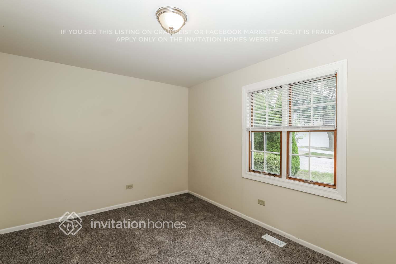 Building Photo - 3224 Windsor Ln