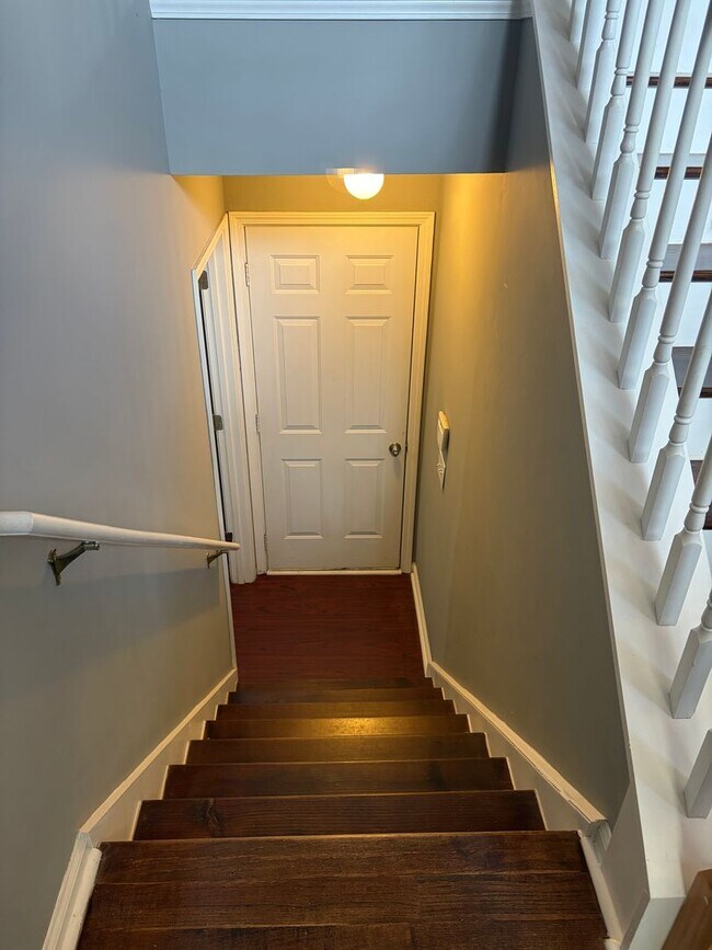 Building Photo - Beautiful Home with Finished Basement