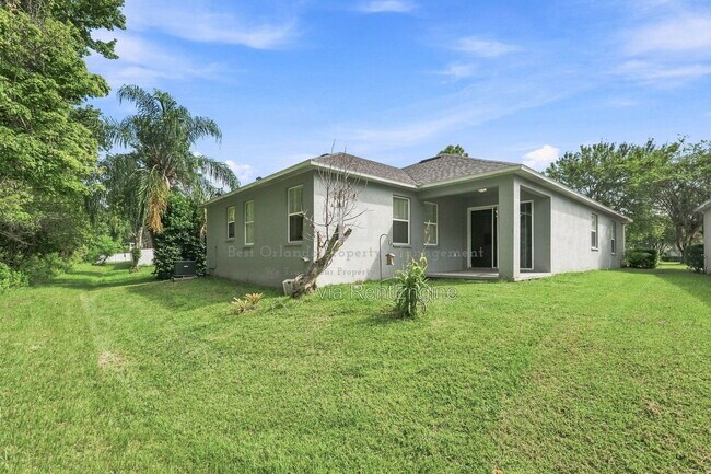 Building Photo - 10402 Eastpark Lake Dr
