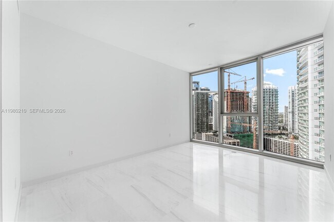 Building Photo - 300 Biscayne Blvd Way